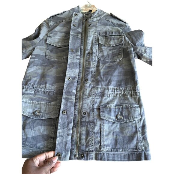 Express Xs Camo Military Style Utility Jacket With Snap & Zip Closure Pockets - Picture 6 of 10